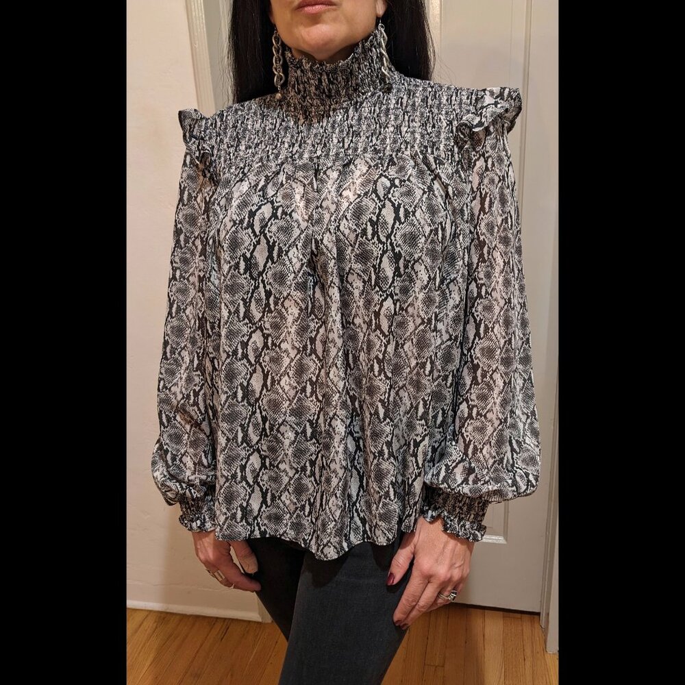 Primark Snakeprint Black & White Ruffle Romantic Boho High Collar Blouse Sz 10